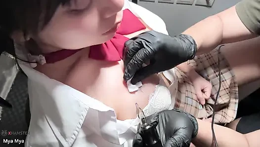 Cute Super Horny Girl Loaded Fully Creampie during Tattooing