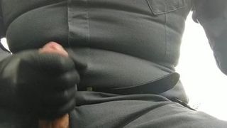 Cumming y meando después de un duro día de trabajo