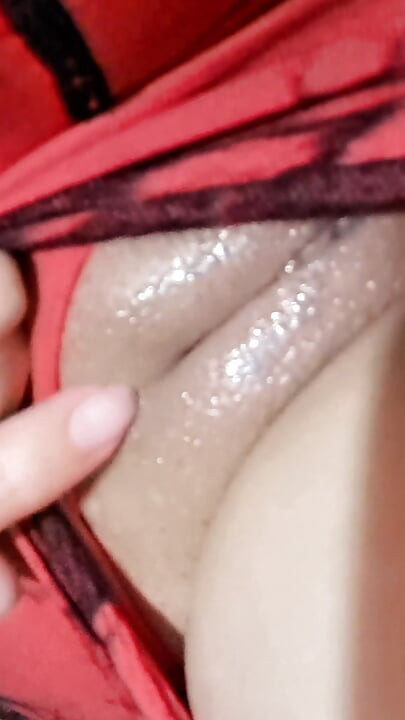 I masturbate with my stepdad and touch my Rich Vagina
