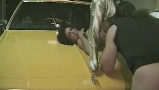 Versaute Taxifahrt: Heiße Action im Auto