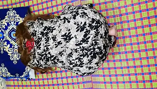 Schmerzhaft gefickt Extrem enge muschi