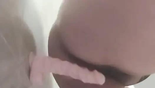 MILF mature stepmom looks for someone to put a huge cock in her 5