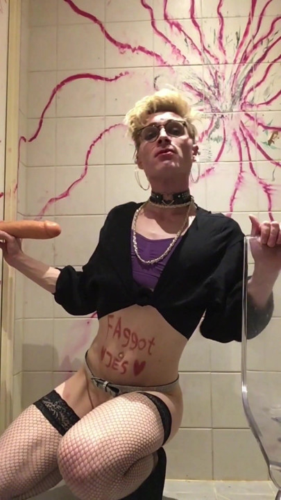 Sissy bottom Jes! Loves humiliation | Clip 1