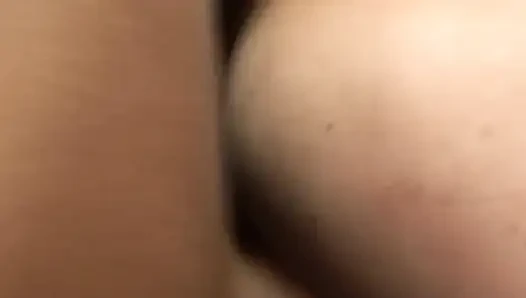 Blacky fans szene-3 kurvige brünette mag den großen schwanz ihrer schwarzen freundin und bekommt einen creampie