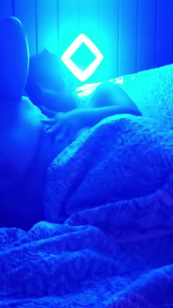 "Üvey anne ve üvey oğlu bir motelde kontrolsüz bir şekilde sikişiyor" dan çarpıcı an