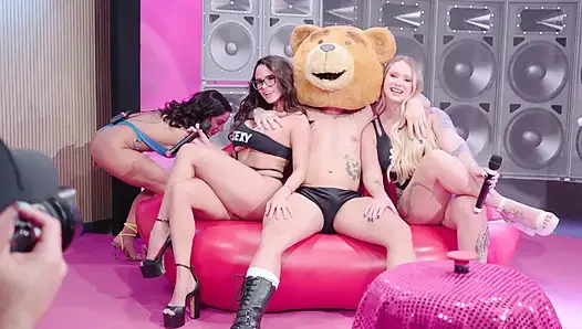 Bts - festival masturbasi lesbian