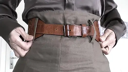 Exciting Belt Fitting with a Linen Skirt, Part 1, Lady Victoria Valente