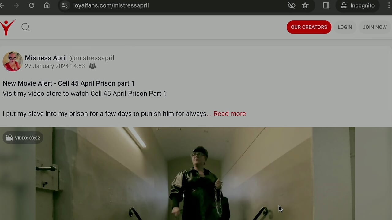 女主人April的大肥阴户被吹箫