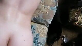 Подруга обожает анал (громкий оргазм) в любительском видео - в видео от первого лица