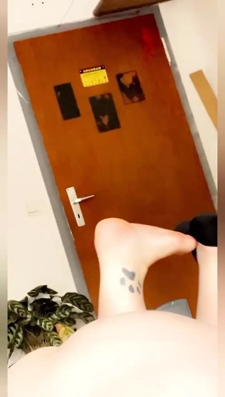 Foot play