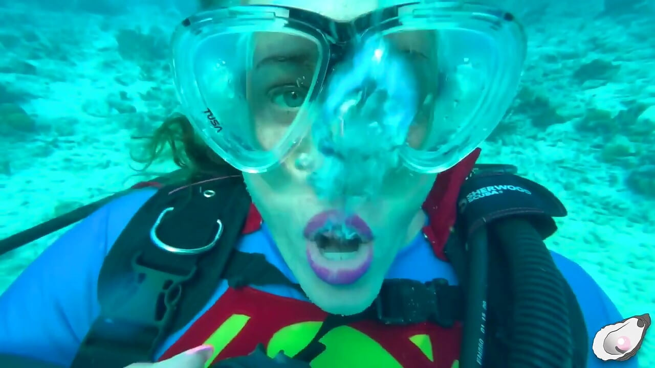 Supergirl Meets the Horniest Octopus in Bonaire