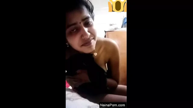 Cute Desi Girl Showing Her Boobs