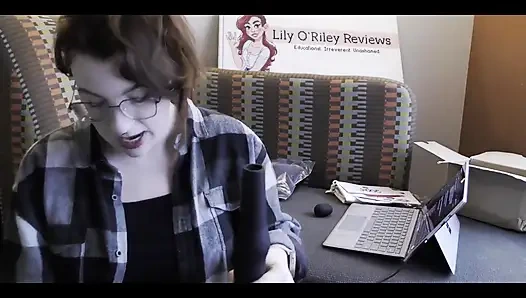 NSFW Unboxing & Menguji Maya Ovipositor