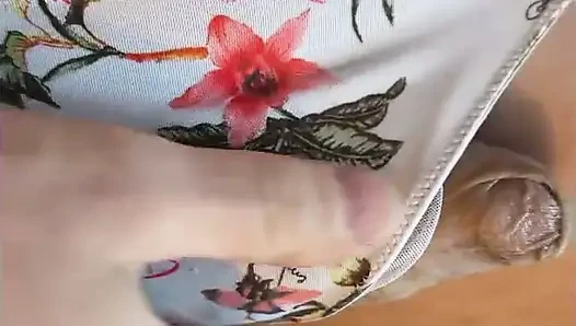 Daddy masturbating in stepdaughters panties