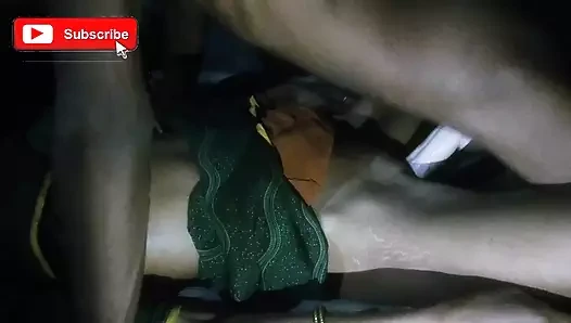 Sister-in-law got the brother-in-law to with a fat dragon condom, the wish was fulfilled in the night, sister-in-law's very jaatke lage, desi bhabhi village sex Hindi