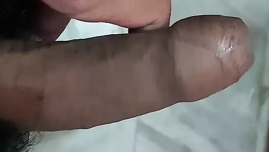 Jerkoff büyük yaraklı seks