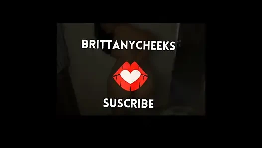 Masturbasi di dekat tetanggaku yang lagi kerja di lokasi konstruksi