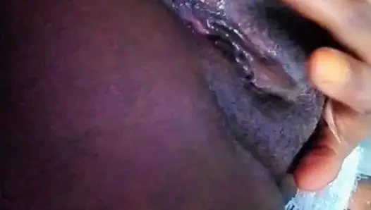 Ateşli brunet Afrikalı kız