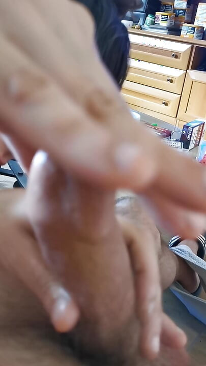 fuck dude this girl has no end when it comes to fucking, she is submissive blowjobs, cumshots and foreskin