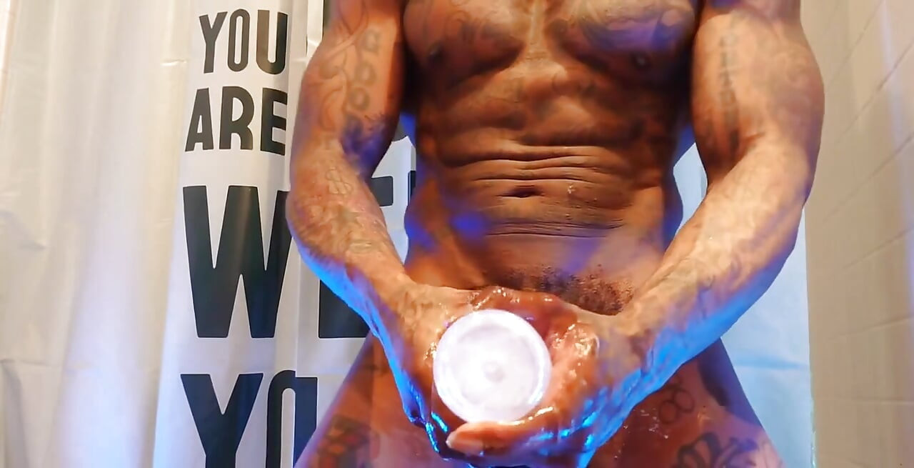 Tall Dark Chocolate Muscles Tattooed Hairy BBC Hallelujah Johnson