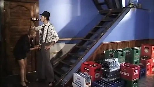 Mature Busty with Hairy Pussy Fucked and Cummed in Mouth in the Back of the Pub