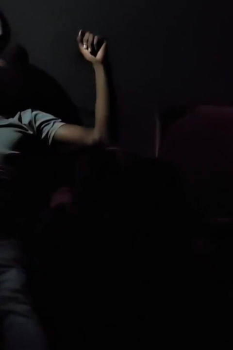 Setelah sesi lapdance yang super hot, aku ngentot memekku habis-habisan, bocor banget setelah itu aku harus ngentot memekku sendirian!!