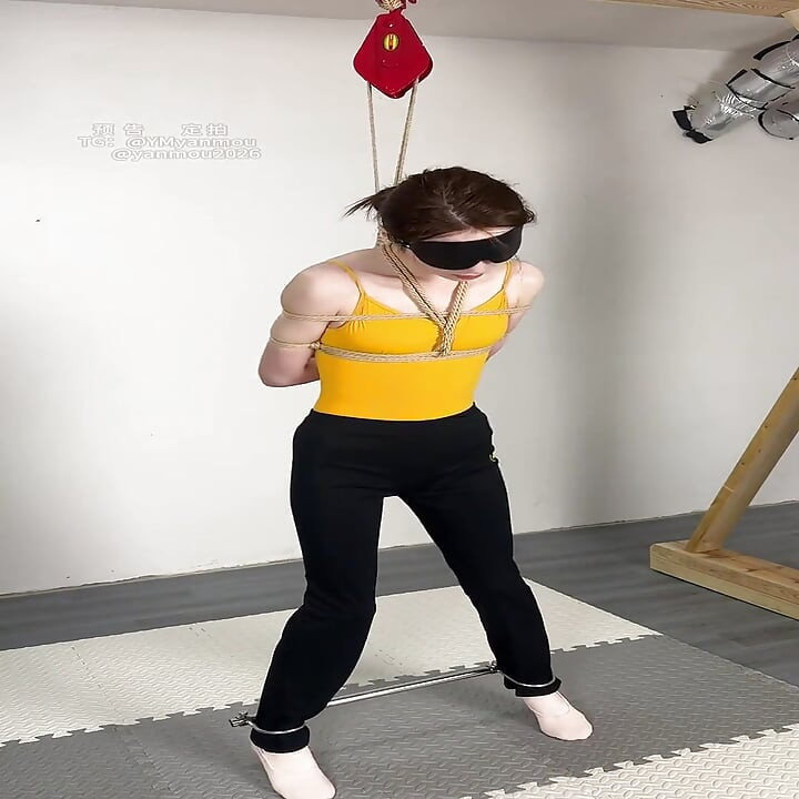 De training van de dansstudent is een gedurfde en climaxversie