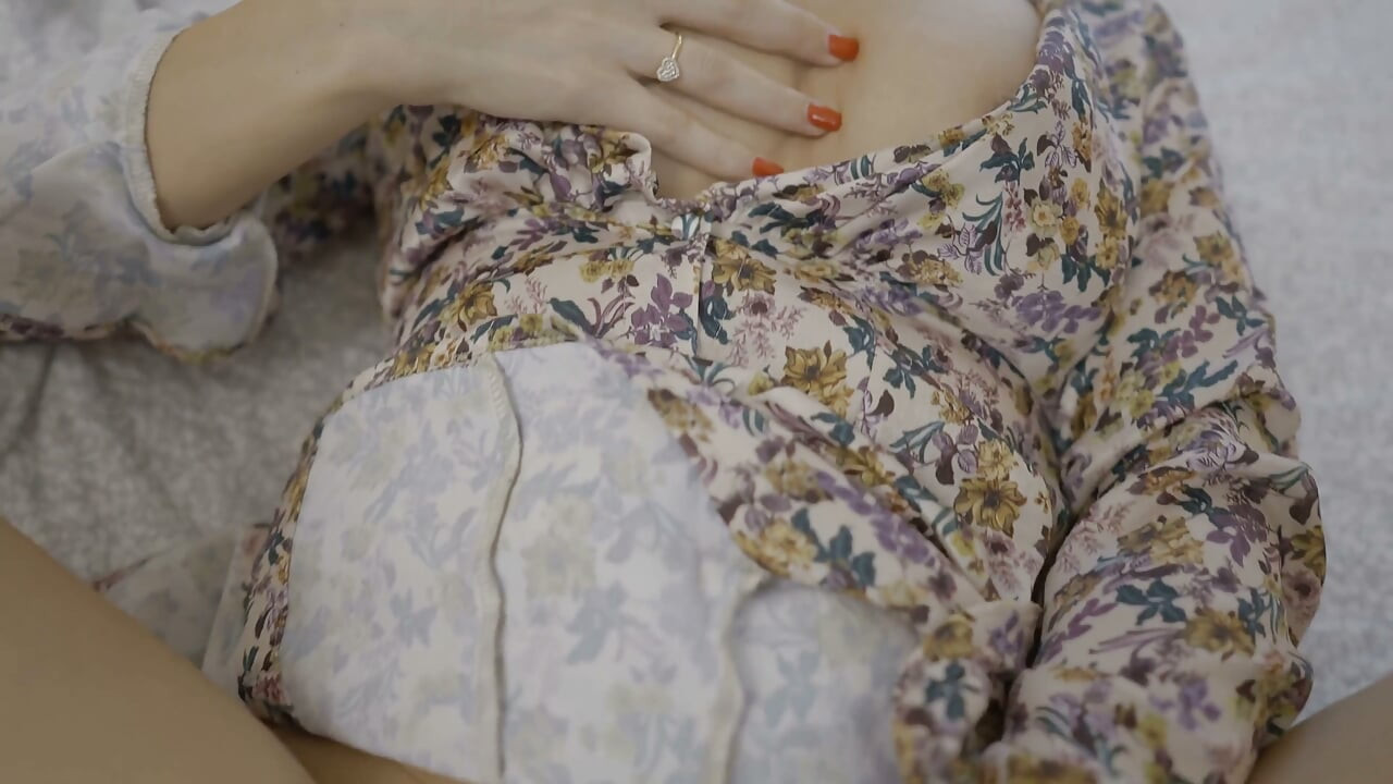 Blonde MILF Teases with Her Perfect Feet