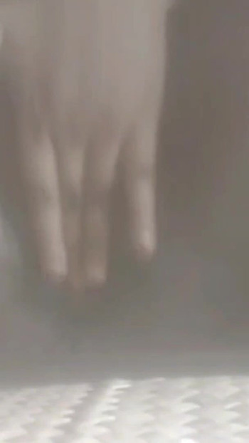 Must-see okamžik z "Takto jsem dal padákem do zadku, dal jsem zeminu do kundičky a každou noc jsem ji propustil sám"