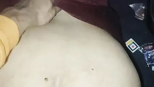 Randi biwi koGodi bana ke chodte hua sexy gaand chut