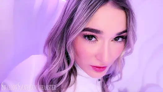 Thea Summers swallow salonunda seksi sakso çekiyor