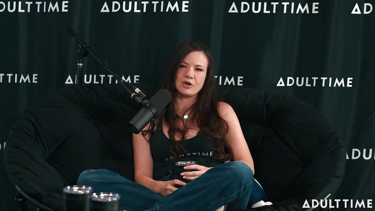 Alison Rey ve Casey Calvert'in vücudu önemli, sürtük Eras ve Taylor Swift | Adult Time Podcast
