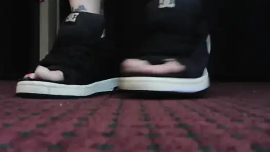 Sneaker makeover summer shoes