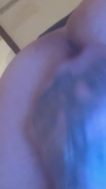Fingering asshole by myself