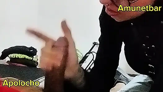 Bekommt blowjob von der schwanzgeile freundin