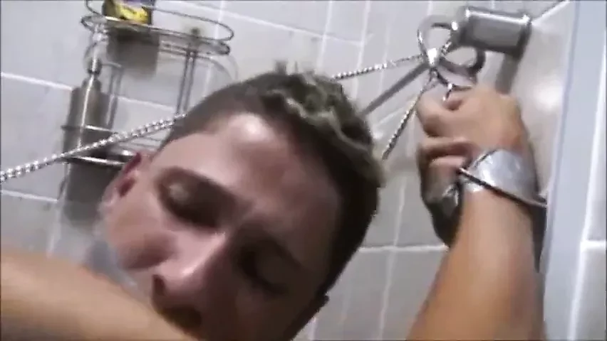 Gay bbc folla esclavo