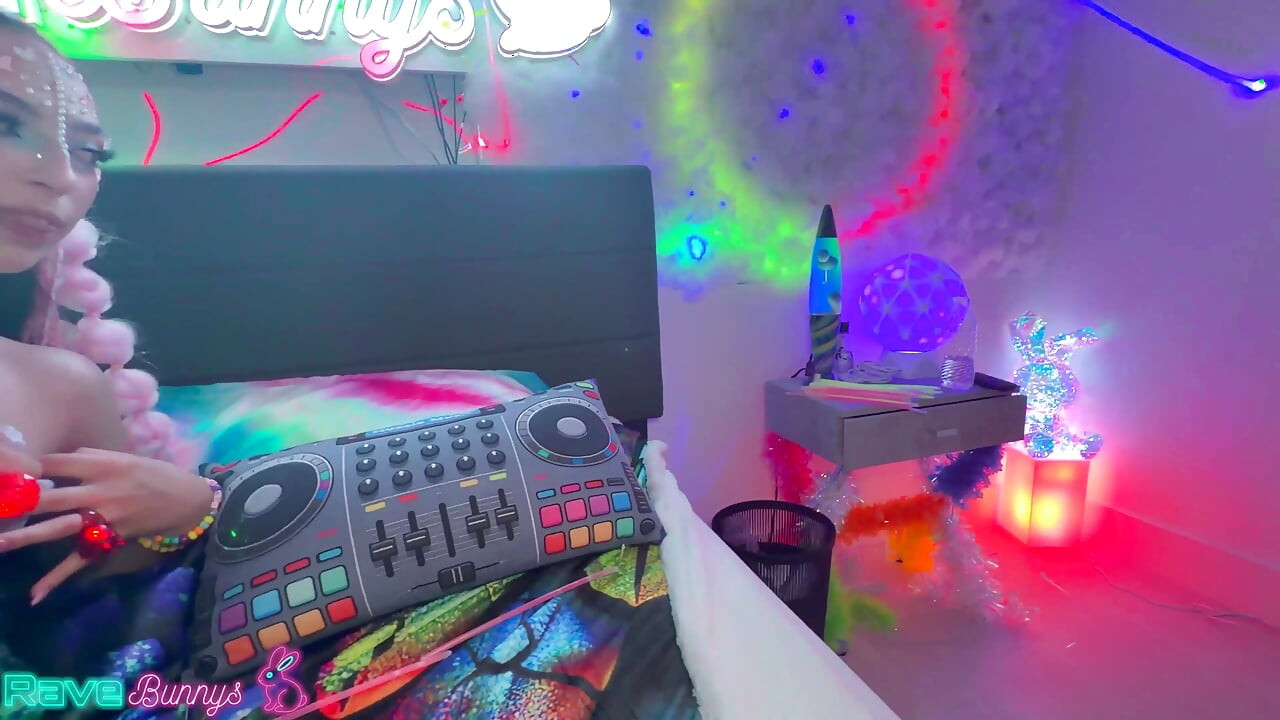 Brian Pumps Scarlett Full of Cum While Glowsticks Light Her Stockings!