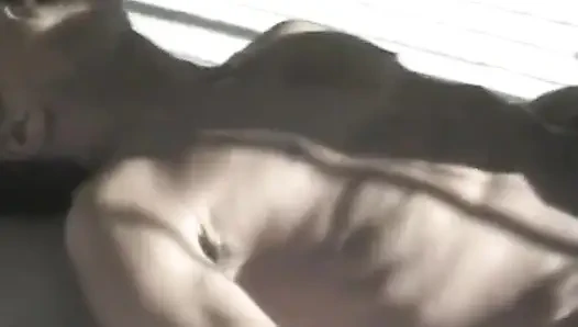 Cewek jalang ini lagi asik ngentot dan ngentot oral # 9