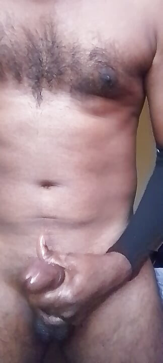 Sexy tamilský chlap s horkým výstřikem pro páry