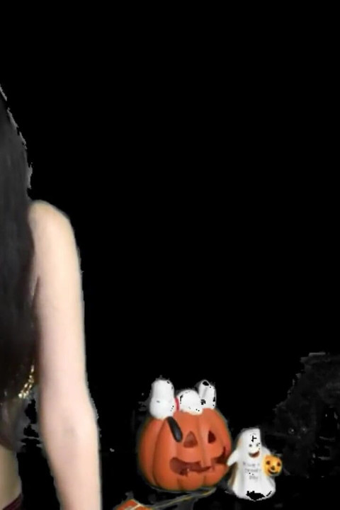 Halloween pumpkin play starring Alexandria Wu