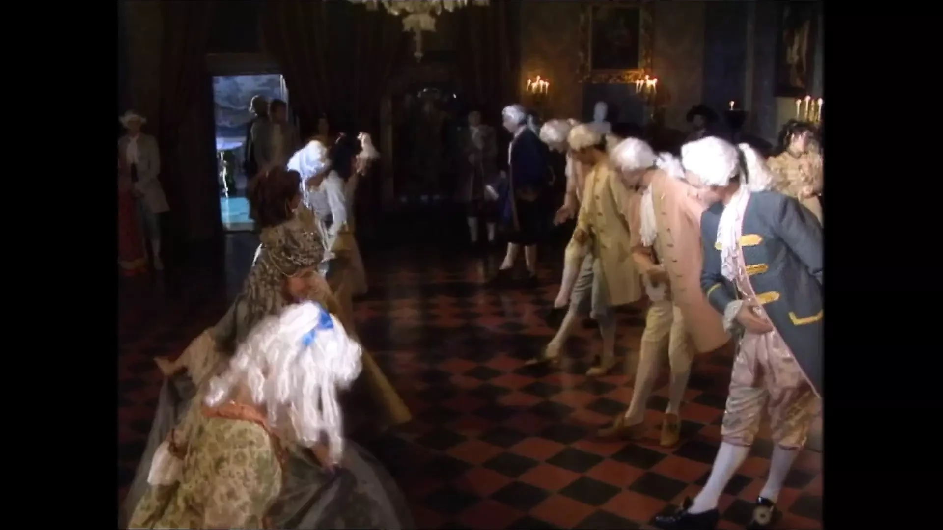 คลิปสั้นเย็ดหมู่สามคนวินเทจและโดนรุมเย็ด
