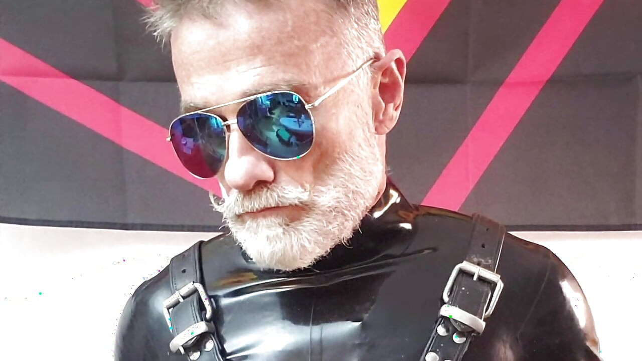 The Rubber Smoker