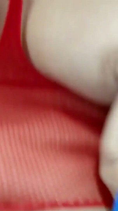 I jerk off a lot to my stepmother's tits and ass, I try to put my dick in her pussy and I cum | Clip 1