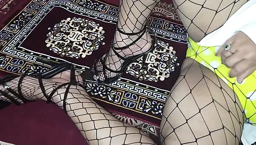 Aku cuma pengen muasin kamu