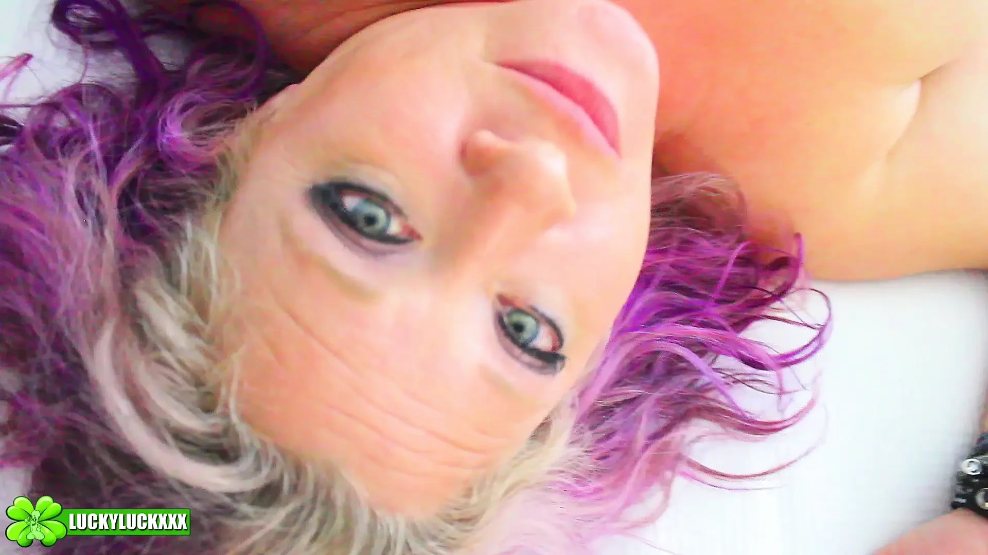 Lucky Gurl Ms Naughty – Hardcore Fucking, Extreme Pussy Squirting and Multiple Creampies