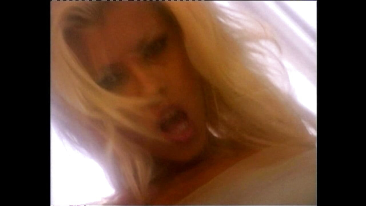 Masturbuję się całym ciałem