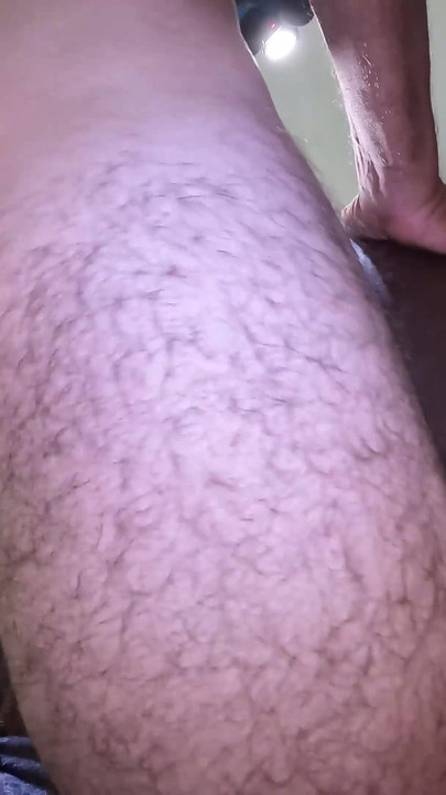 Awek montel hitam suka zakar putih dan creampie