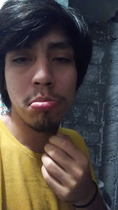 I Entertain You with My Cock