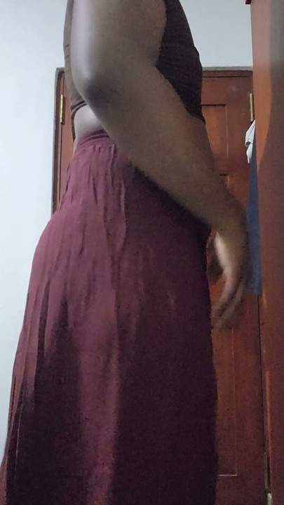 Sri Lankan Sissy Girl Ash Perera Showing Her Body | Clip 1