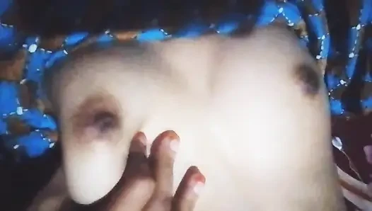 Sexy aunty fingering viral video